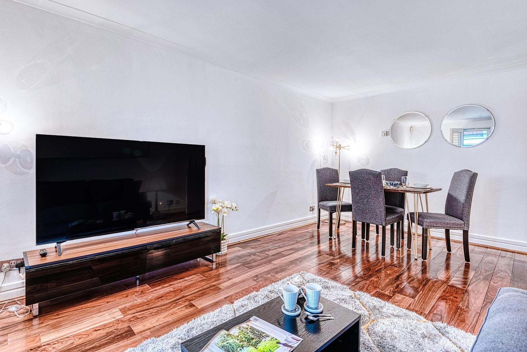 Stunning Apartment In Fashionable Marylebone Londra Esterno foto